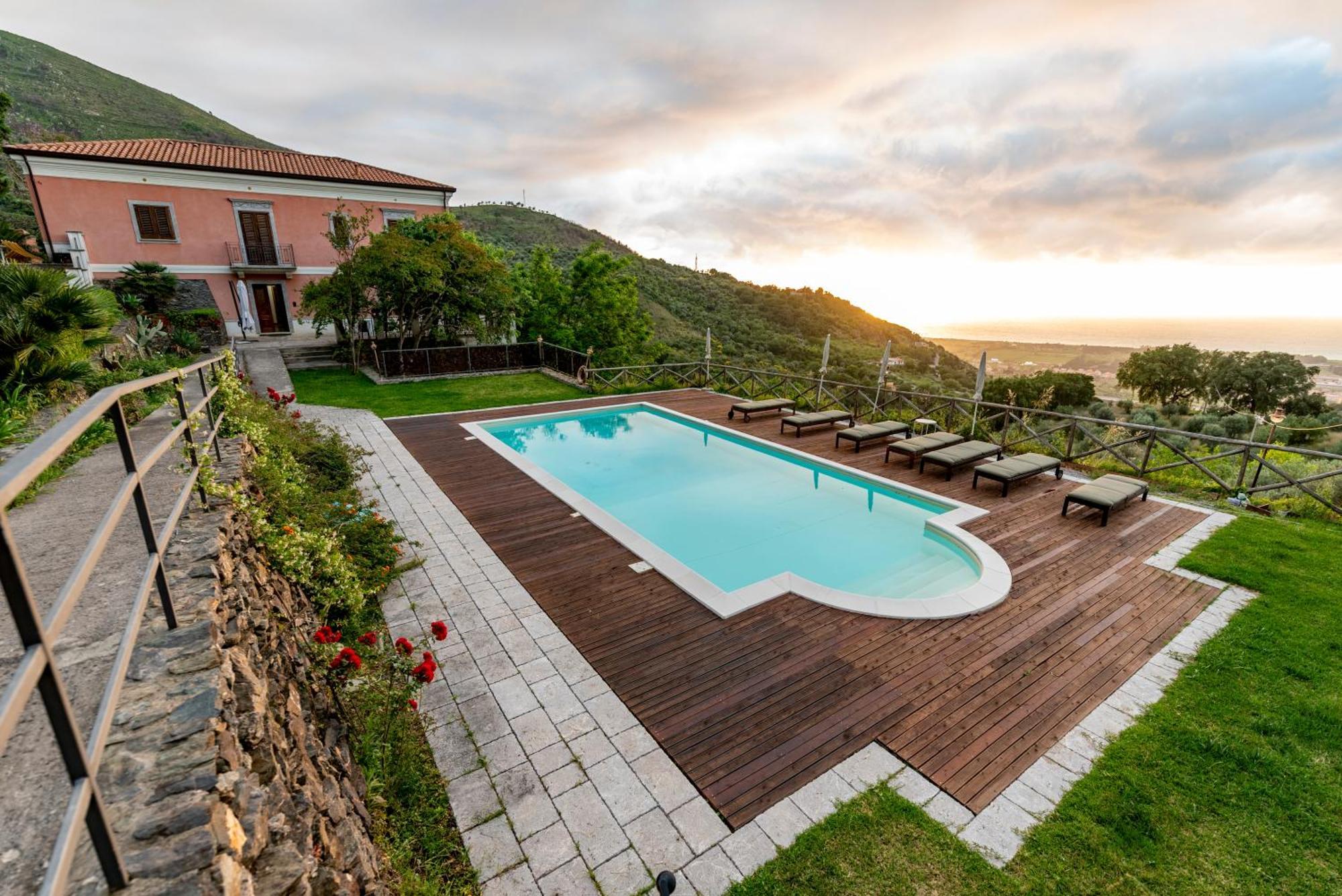 Villa Tecla Capri Leone ภายนอก รูปภาพ