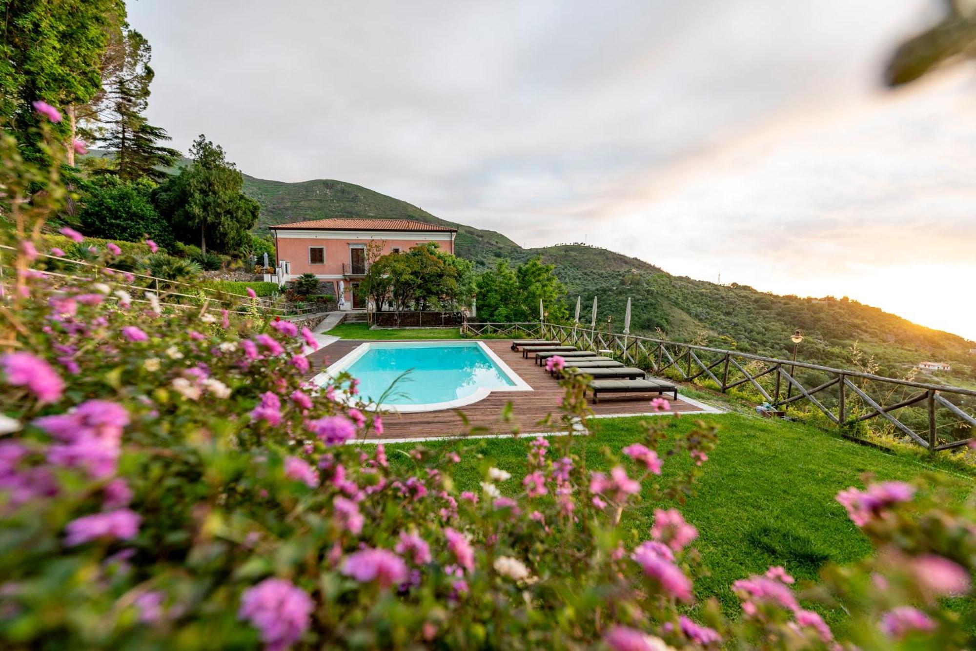 Villa Tecla Capri Leone ภายนอก รูปภาพ